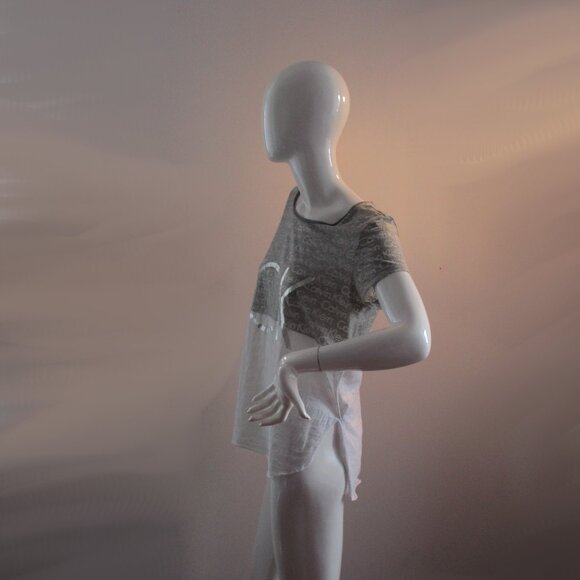 โจ Calvin Klein Jeans Monogram Tee โ Size L โจ - Picture 6 of 9